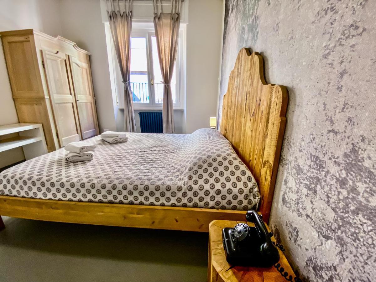 Отель Tra Piazza Erbe E Piazza Bra Raffinata Maison Верона Экстерьер фото